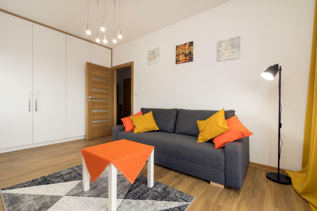 Wola Business Apartments Warsaw Exterior photo